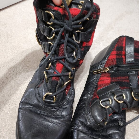 Michael Kors  (not sure if authentic or knockoff), size 9 Womens, red and black - Picture 3 of 3